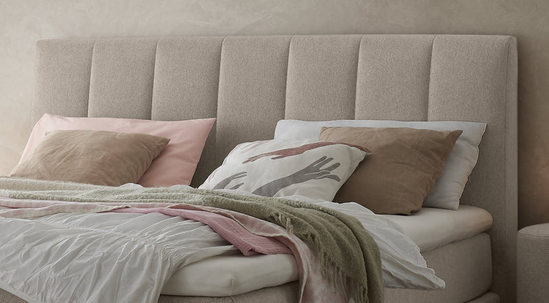 Hasena Boxspringbett Reina in Eiche bright mit Bezug Pace light grey