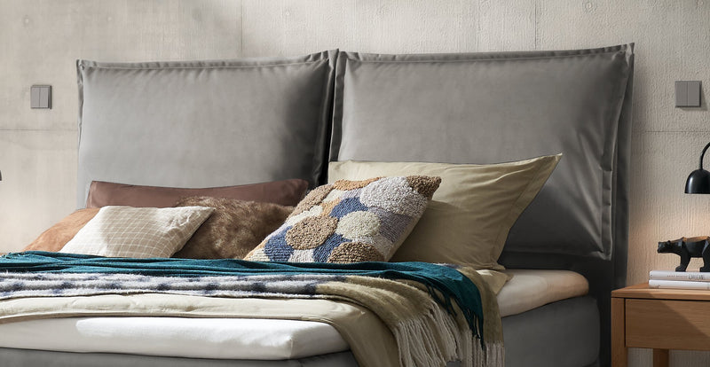 Hasena Boxspringbett Bonita in Eiche bright mit Bezug Monet steel