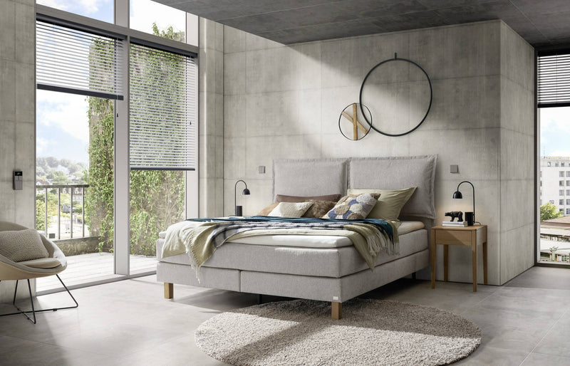 Hasena Boxspringbett Bonita Eiche bright geölt mit Bezug Light Grey