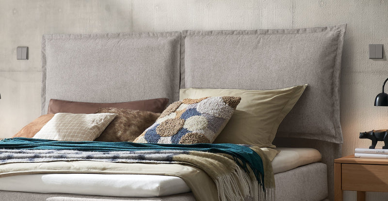 Hasena Boxspringbett Bonita Eiche bright geölt mit Bezug Light Grey