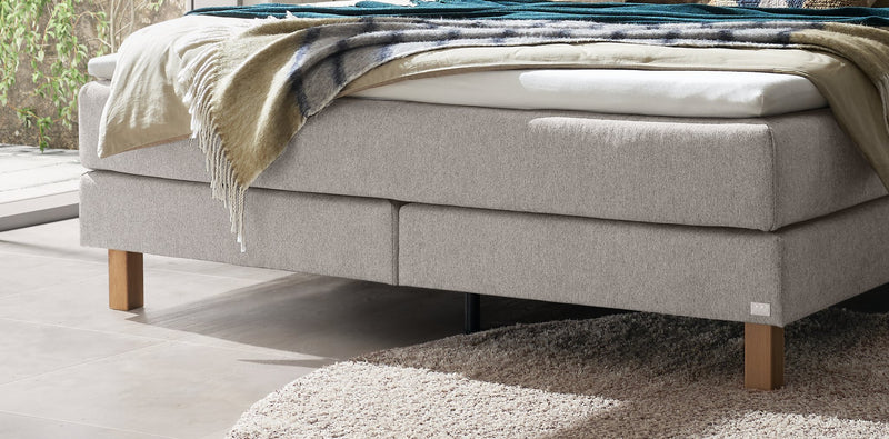 Hasena Boxspringbett Bonita Eiche bright geölt mit Bezug Light Grey