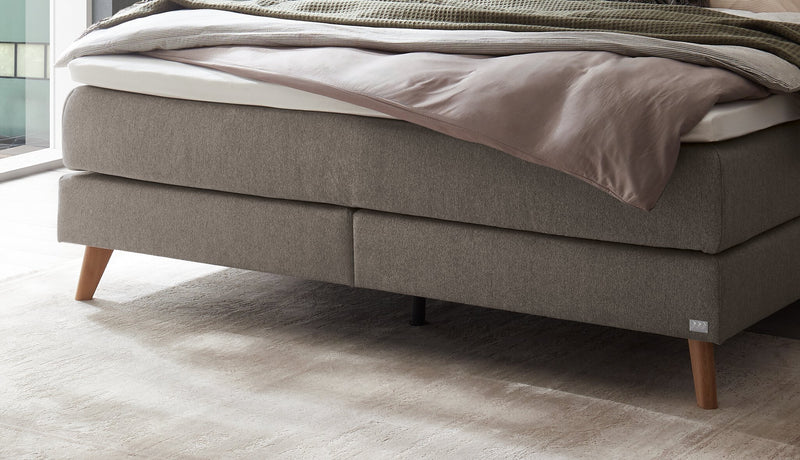 Hasena Boxspringbett Beatriz Eiche bright ohne Kopfteil, Bezug Pace grey
