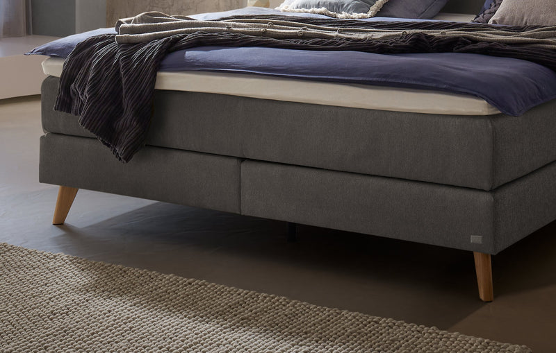 Hasena Boxspringbett Fernanda Eiche bright mit Topper und Bezug Pace grey