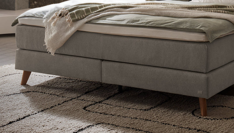 Hasena Boxspringbett Ricarda mit Topper, Eiche bright und Bezug Pace grey