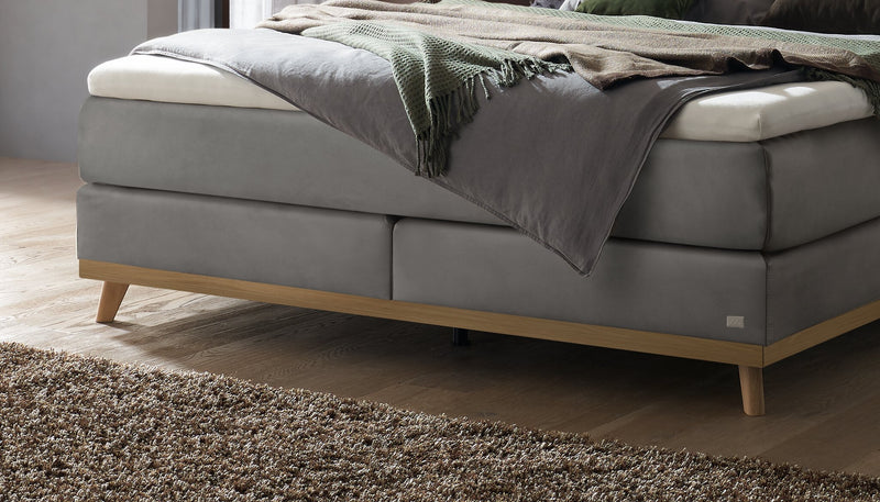 Hasena Boxspringbett Stefania Eiche bright mit Monet-Bezug in Grau