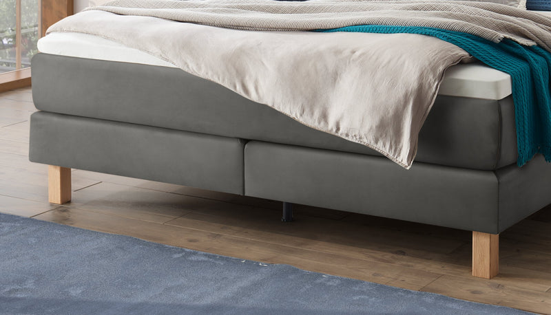 Hasena Boxspringbett Carlota Eiche bright mit Monet Bezug und Topper