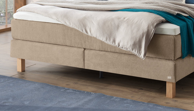 Hasena Carlota Boxspringbett Eiche bright mit Massivholz-Füßen