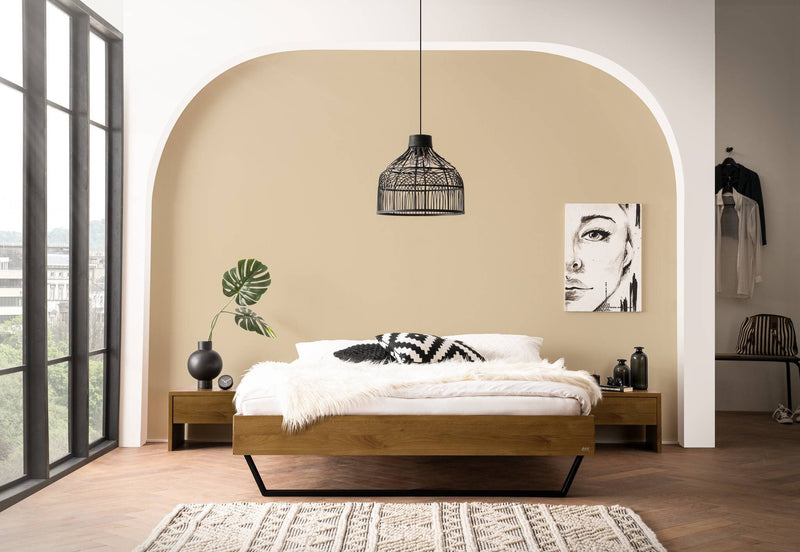Hasena Massivholzbett Ostuni Wildeiche mit Metallkufen, Kollektion Bergamo