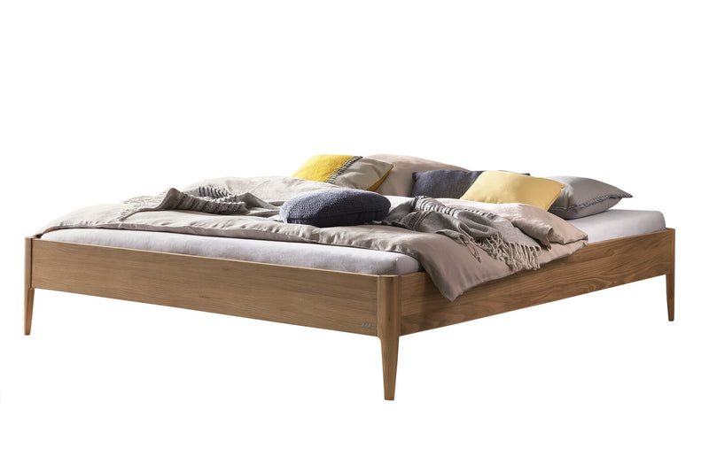 Hasena Pieve Massivholzbett Eiche bright geölt, Lounge-Kollektion