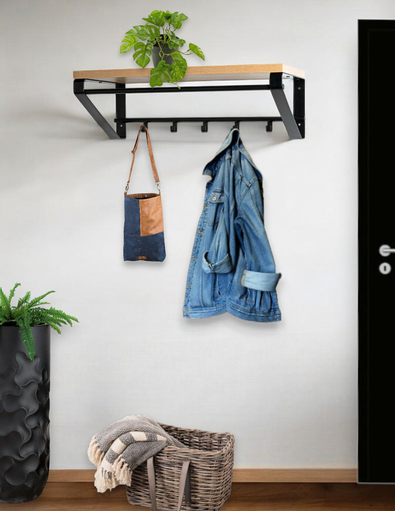 Haku Wandgarderobe mit 5 Haken, Kleiderstange und Ablage in Eiche-Optik