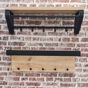 Haku Wandgarderobe mit 5 Haken, Kleiderstange und Ablage in Eiche-Optik