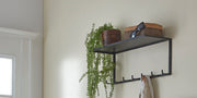 Wandgarderobe mit 7 Haken, Ablage und Metallgestell in Schwarz – Ansicht 4