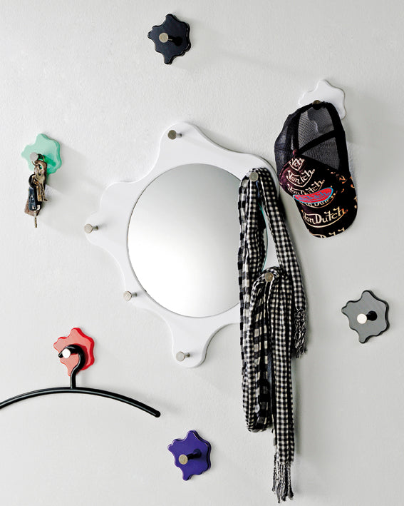 Wandgarderobe rund mit Spiegel und 6 Haken in Weiß-Chrom – Ansicht 2