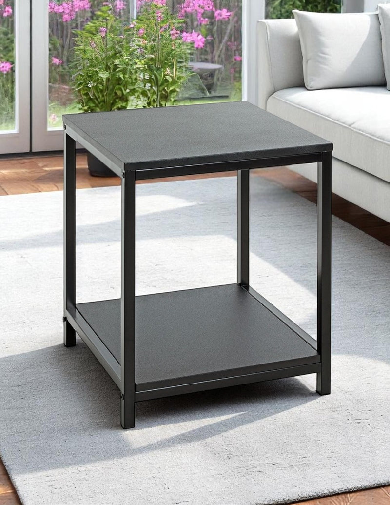 Haku Beistelltisch schwarz, Gestell Stahlrohr, Ablagen MDF