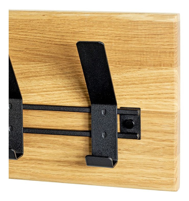 Haku Wandgarderobe aus Eiche massiv mit 5 Metallhaken schwarz