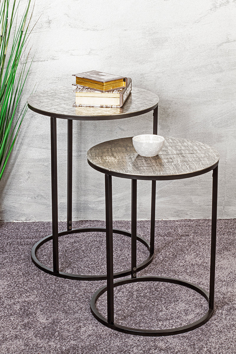 Haku Beistelltisch rund aus Metall, Silber-Schwarz, modernes Design