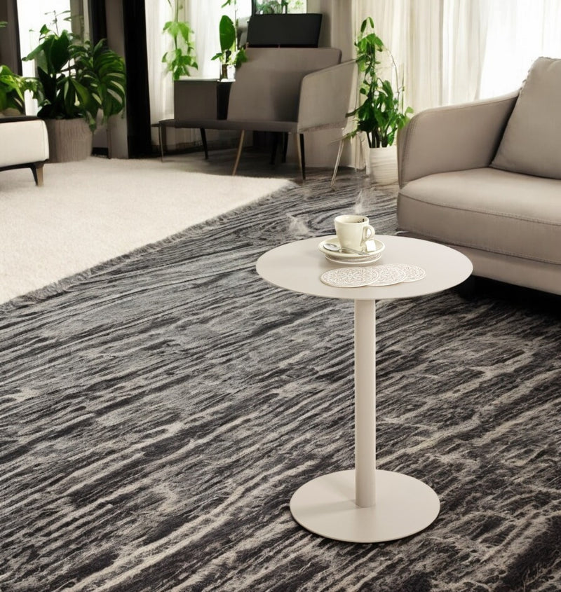 Haku Beistelltisch rund in Kaschmirgrau aus Stahlrohr, modernes Design