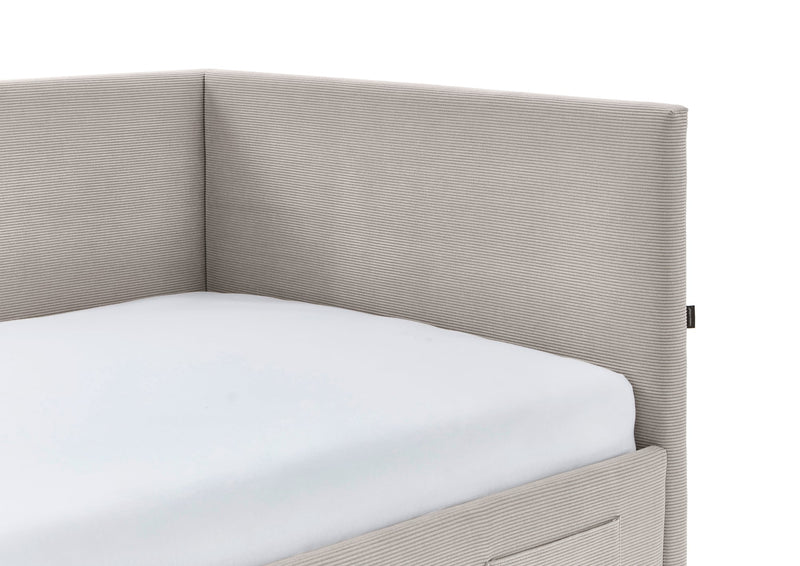 Jugendbett Cool mit Rückenteil und USB-Anschluss, Polsterbett in Cremeweiß – Ansicht 9