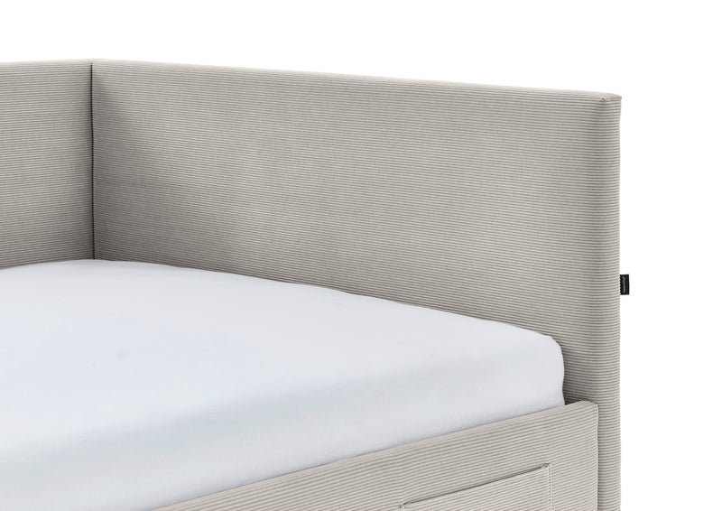 Jugendbett Cool mit Rückenteil und USB-Anschluss, Polsterbett in Cremeweiß – Ansicht 10