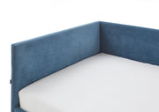 Jugendbett Cool mit Rückenteil und USB-Anschluss, Polsterbett in Blau – Ansicht 7
