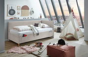 Jugendbett Cool mit Bettkasten & Rückenteil, Polsterbett mit USB in Cremeweiß – Ansicht 1