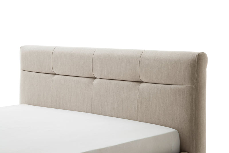 Polsterbett Lotte mit Bettkasten, gestepptem Kopfteil und Holzfüßen in Beige – Ansicht 15