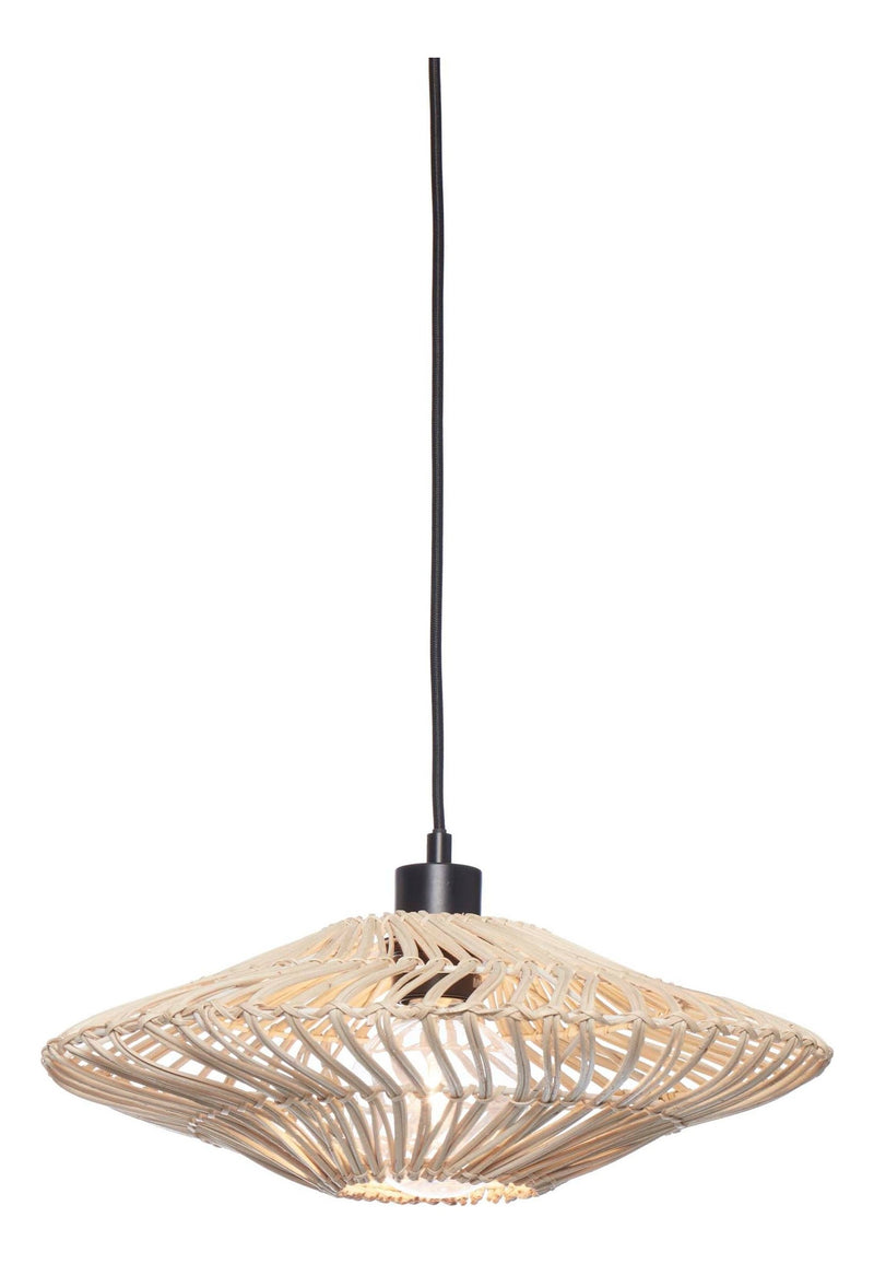 Hängeleuchte Zanzibar von Good&Mojo mit geflochtenem Rattanschirm in Naturfarbe und schwarzem Eisenkabel und -gestell.