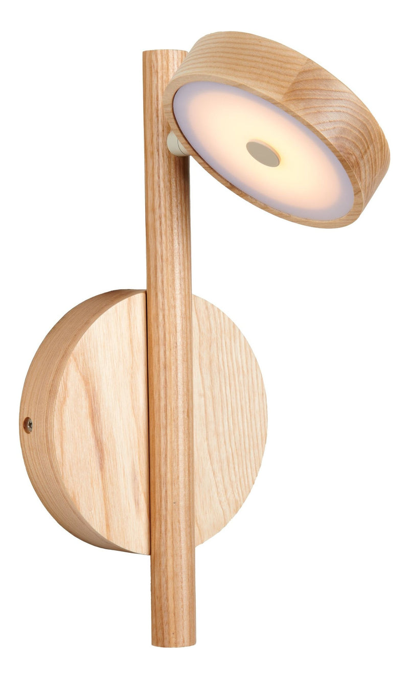 Good&Mojo Wandleuchte Okinawa aus Eschenholz: schwenkbarer runder Schirm mit warmem LED-Licht an schlankem Holzarm.